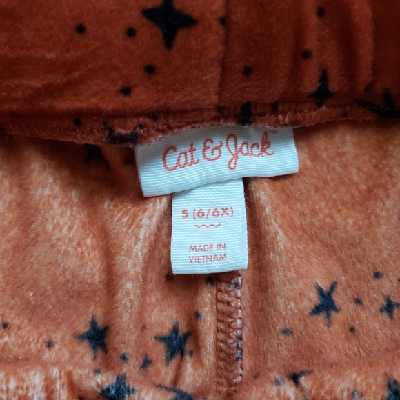 Cat & Jack | 1 Graphic Tee & 1 Velour Star Patterned Pants | S - Picture 6 of 8